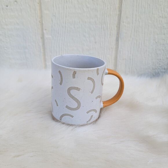 West Elm Wax Resist Monogram Coffee Mug Letter S Off Wht /tan /yel Stoneware - Picture 1 of 3